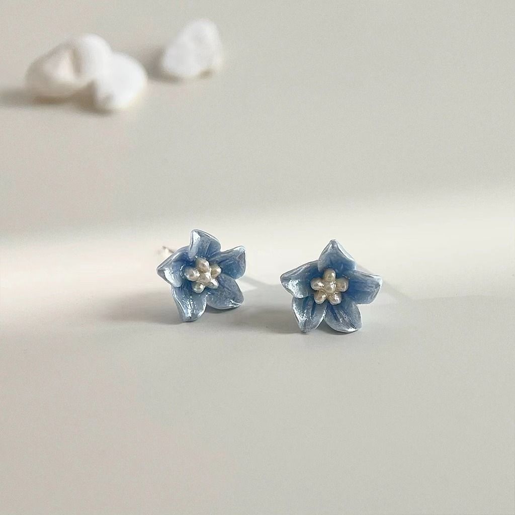 New stud clearance earrings