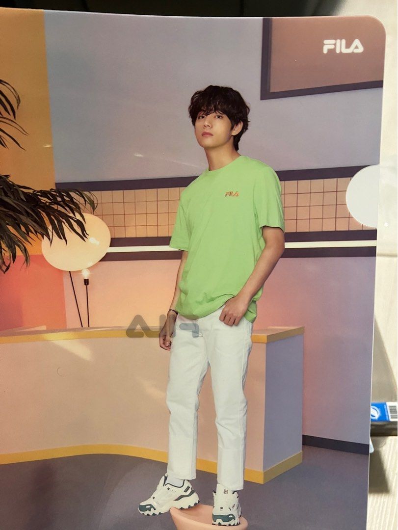 V hotsell bts fila