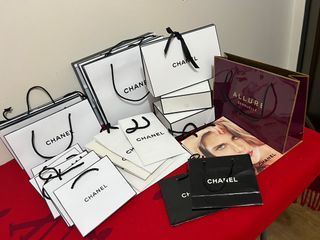 Chanel paperbag for perfumes or small stuffs