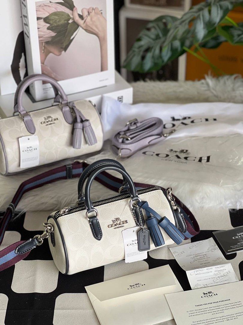 Coach keychain outlet sale