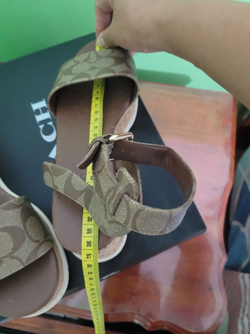 Coach henry 2025 sandal