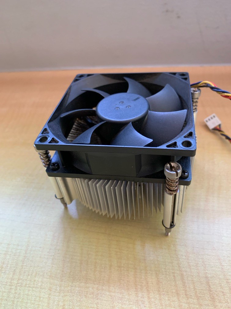 Intel stock CPU fan cooler with heat sink, Computers & Tech, Parts