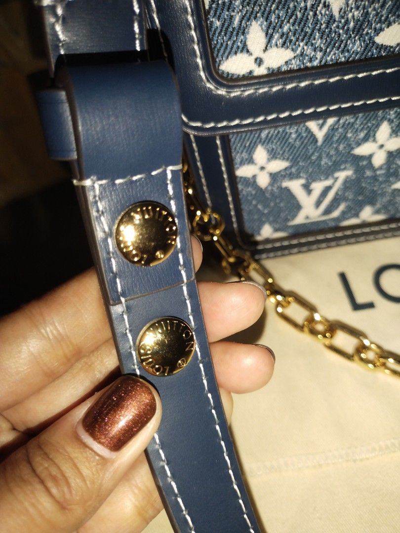 LV denim dauphine (Category: Luxury Bags & Wallets) located in Iba. Submitted by kbcollection (Listing ID 1271178166, Image 3). Description: personal collection from japan never used comes with dustbag only..