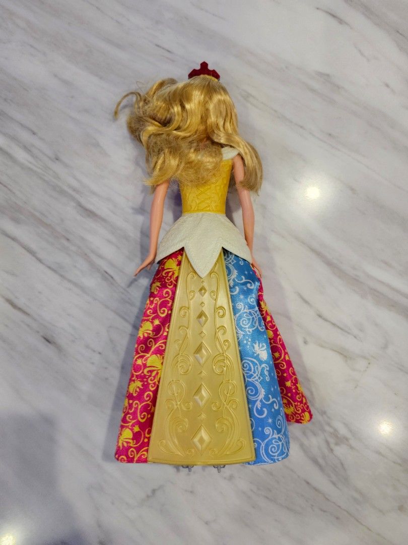 Disney Princess Sleeping Beauty Colour Changing Dress Doll, Hobbies ...