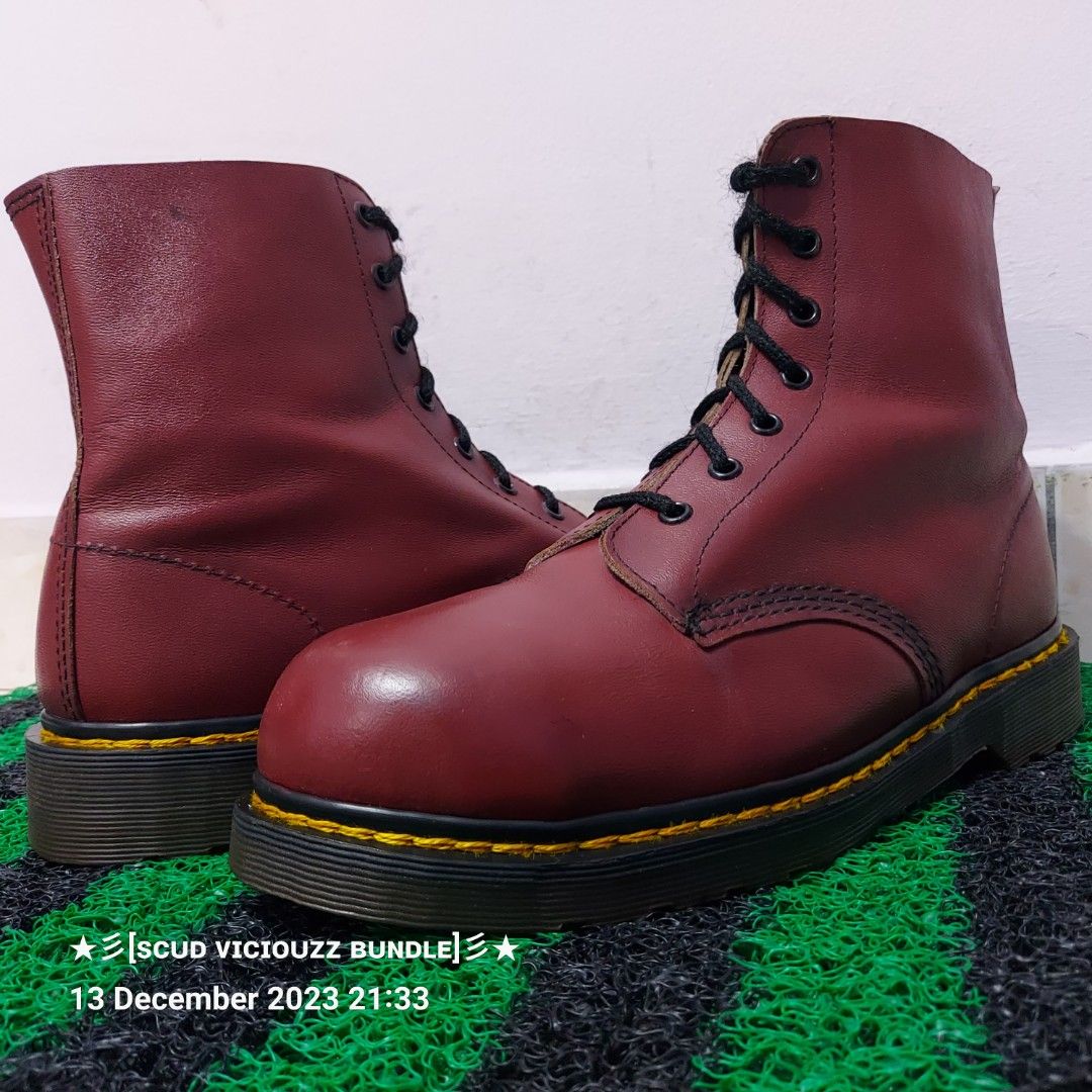 Dr Martens Steel Toe MIE 8UK Men s Fashion Footwear Boots on