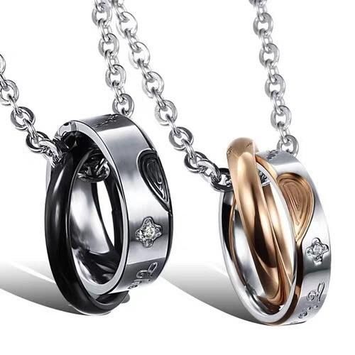 Engrave Couple 2 Necklace Set Stainless Steel Matching One Heart