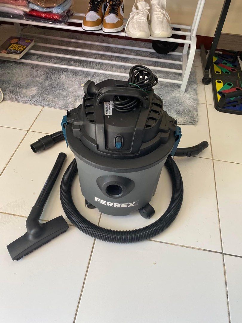 Ferrex Wet and Dry Vacuum Cleaner, TV & Home Appliances, Vacuum Cleaner