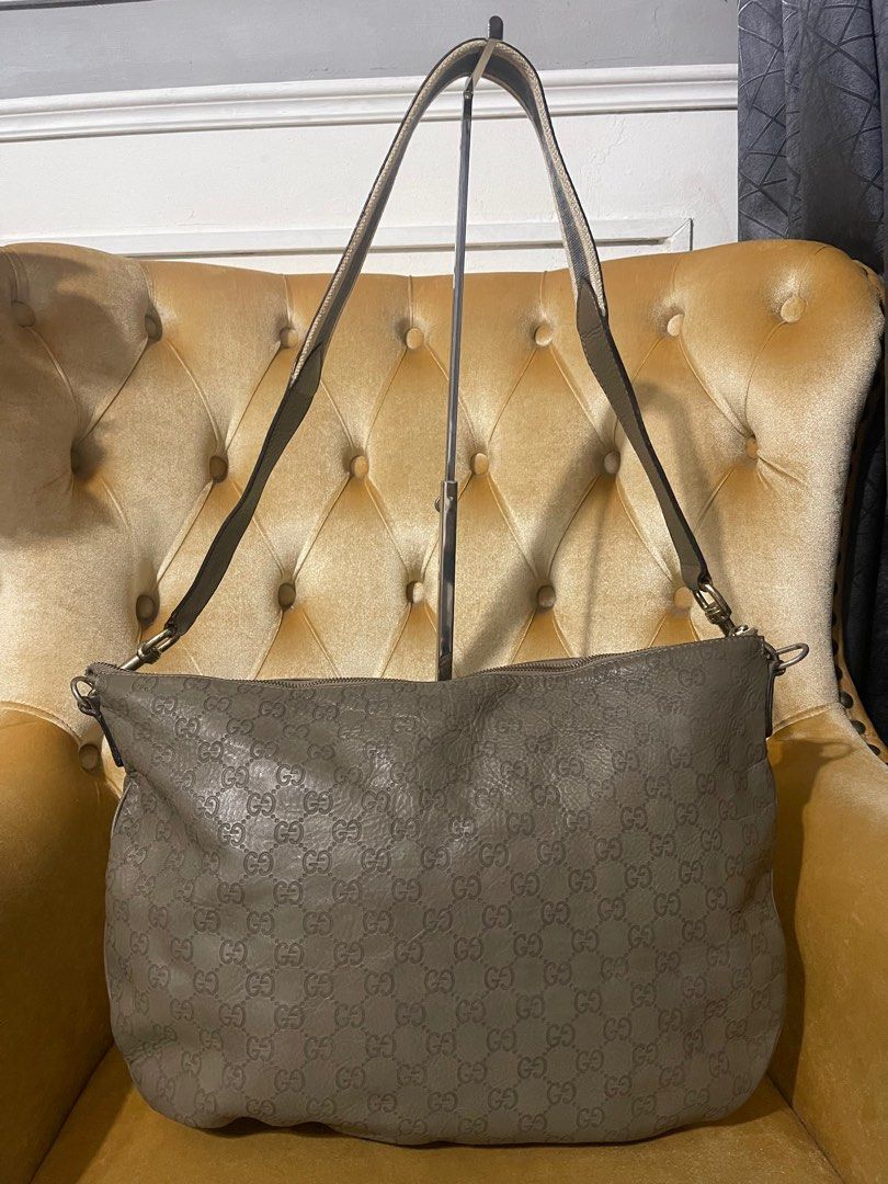 Gucci Banana Bag in Grey leather