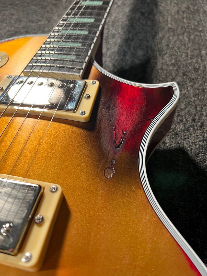 Heavy Relic 10S Custom Les Paul Stainless Steel Frets