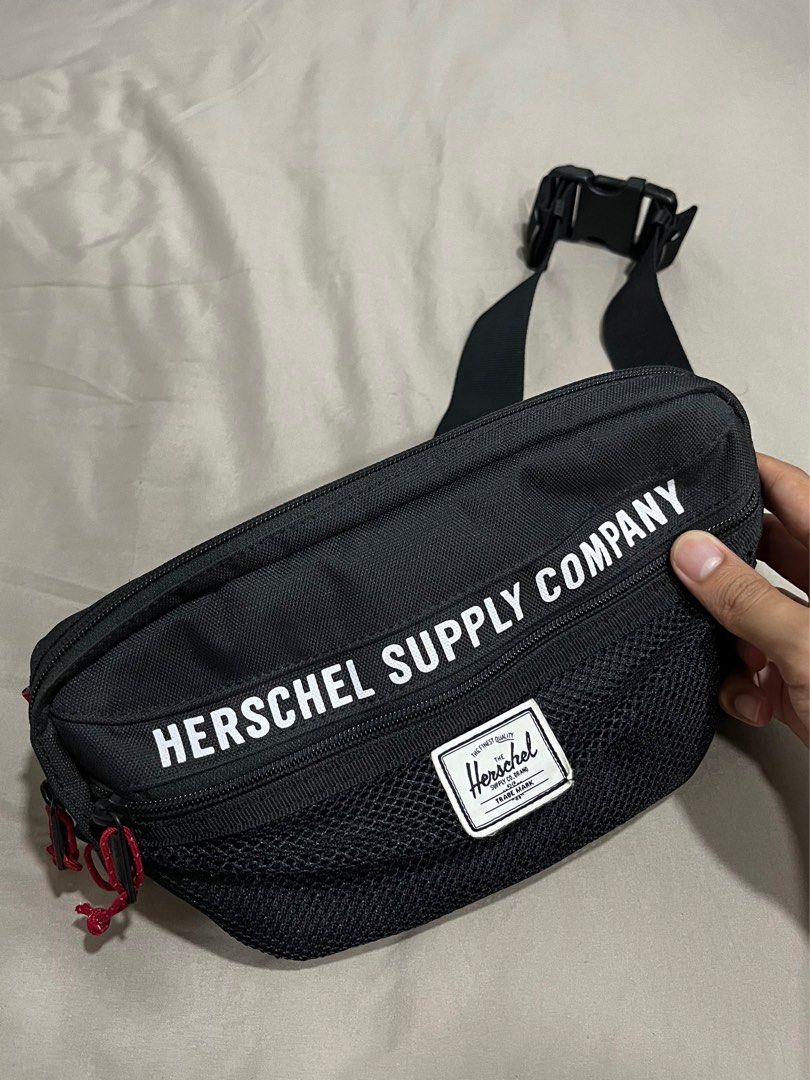 Herschel Crossbody Bag Men s Fashion Bags Sling Bags on Carousell