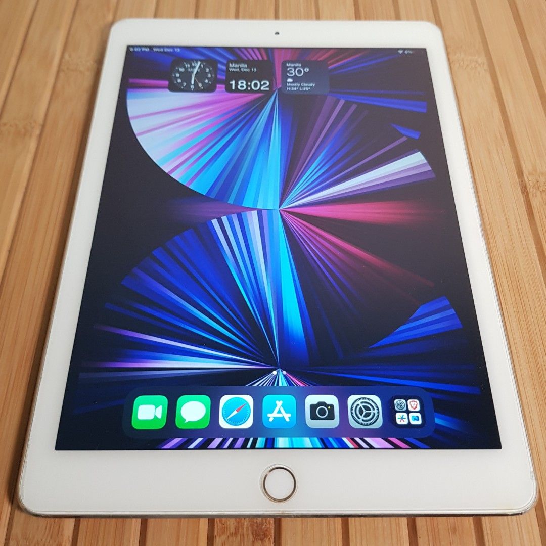 APPLE iPad Air 2 64GB Gold WIFI + CELLULAR UNLOCKED (MH172J/A) GOOD  CONDITION.