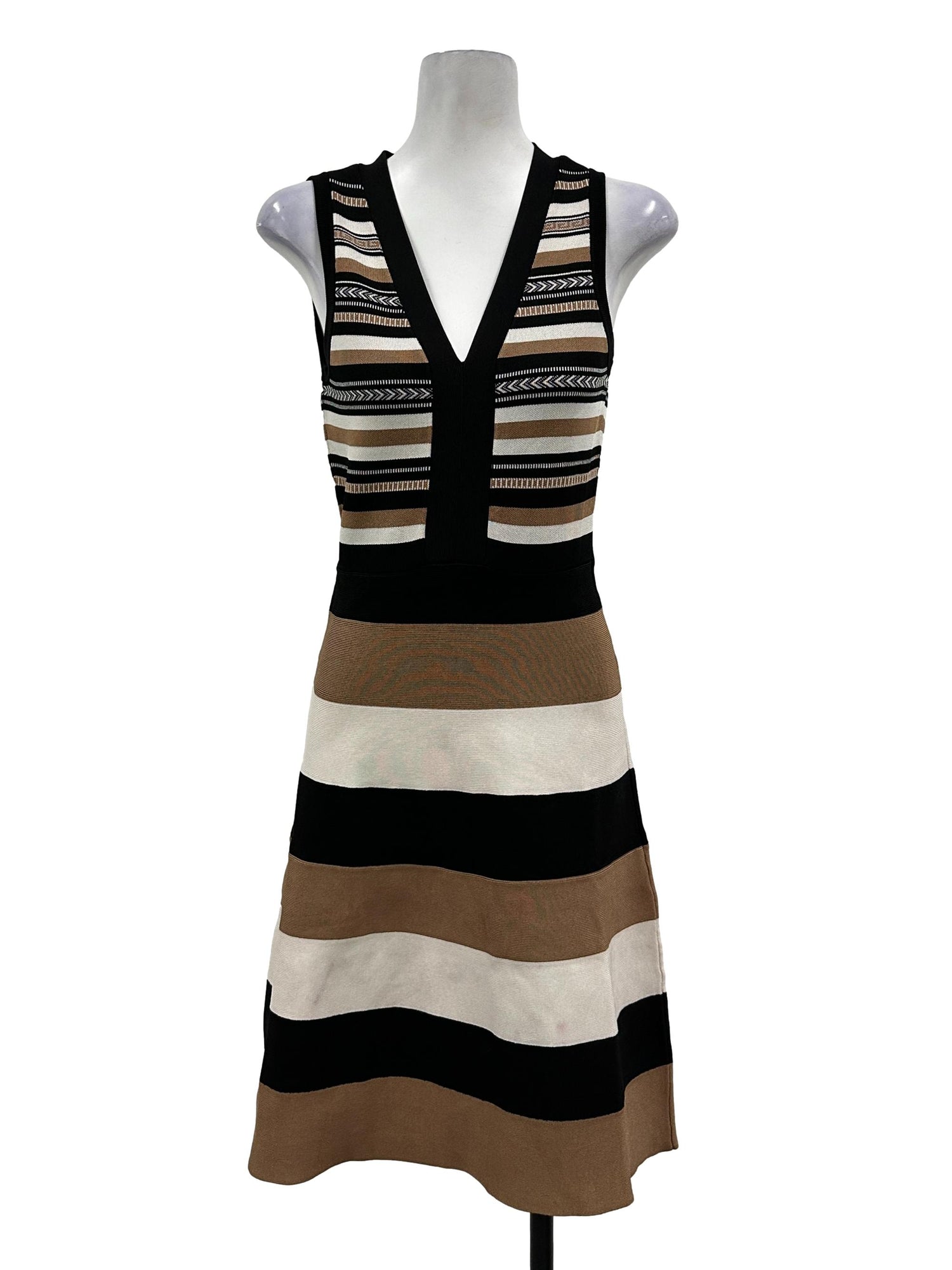 Karen millen black hotsell and white striped dress