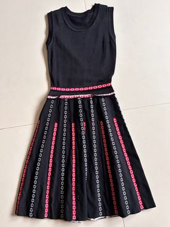 (Category: ) located in . Submitted by abyeong (Listing ID 1271119459, Image 1). Description: .