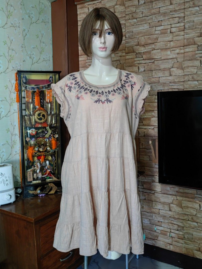 knox rose embroidered dress Knox Rose Knox Rose Women's Long Sleeve Embroidered Midi Casual Dress main image 1