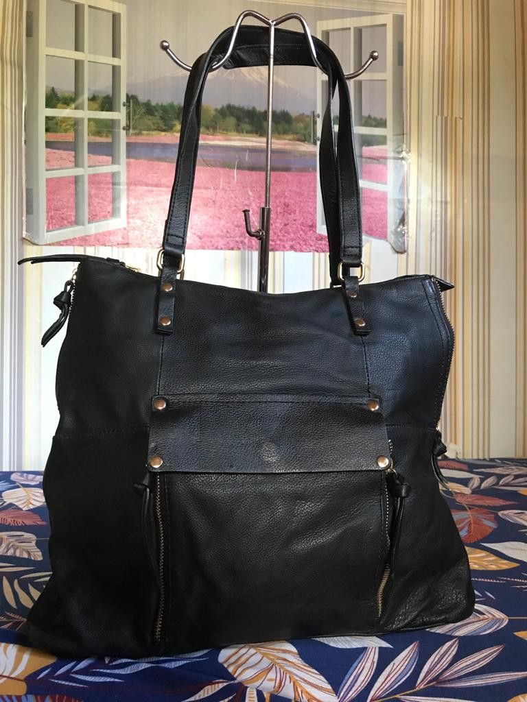 Kooba black clearance leather tote