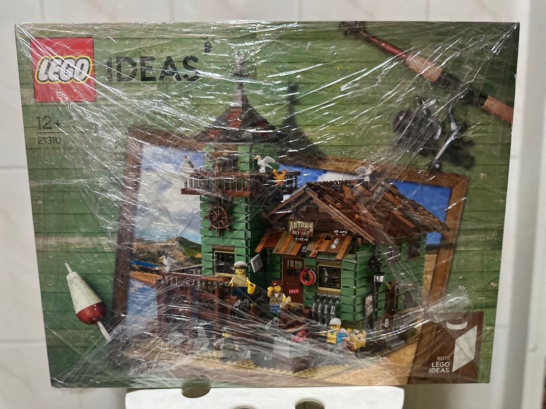 Lego 21310 Ideals Old Fishing Store, Hobbies & Toys, Toys & Games
