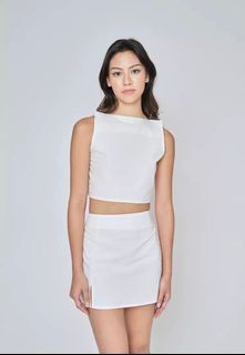 Love, Ara Kiyo White Linen Mini Skirt (S)