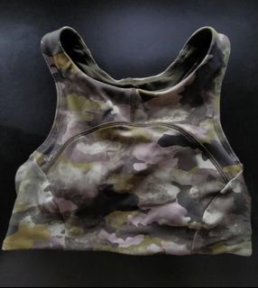 (Category: ) located in . Submitted by lulouisa (Listing ID 1271022112, Image 1). Description: .