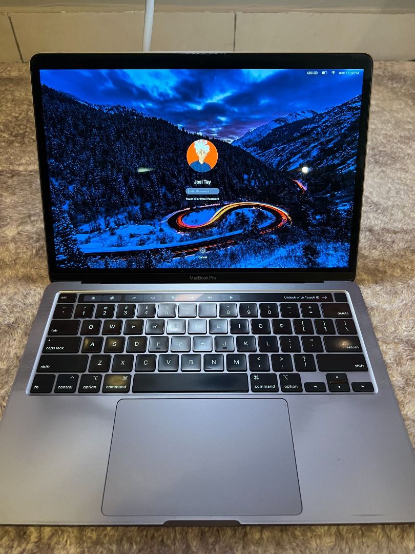 MacBook本体 Apple MacBook Pro 2020 Core i7 32GB 1TB MacBook Pro (13-inch, 2020, Thunderbolt 3ポートx 4) - 技術