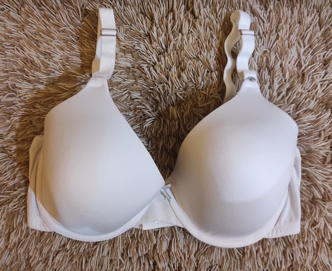 BRANDNEW!! Maidenform Custom Lift Multi-way Padded Bra 34A, Women's  Fashion, Undergarments & Loungewear on Carousell