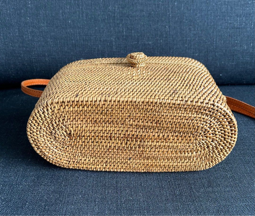 Mango bamboo online basket bag