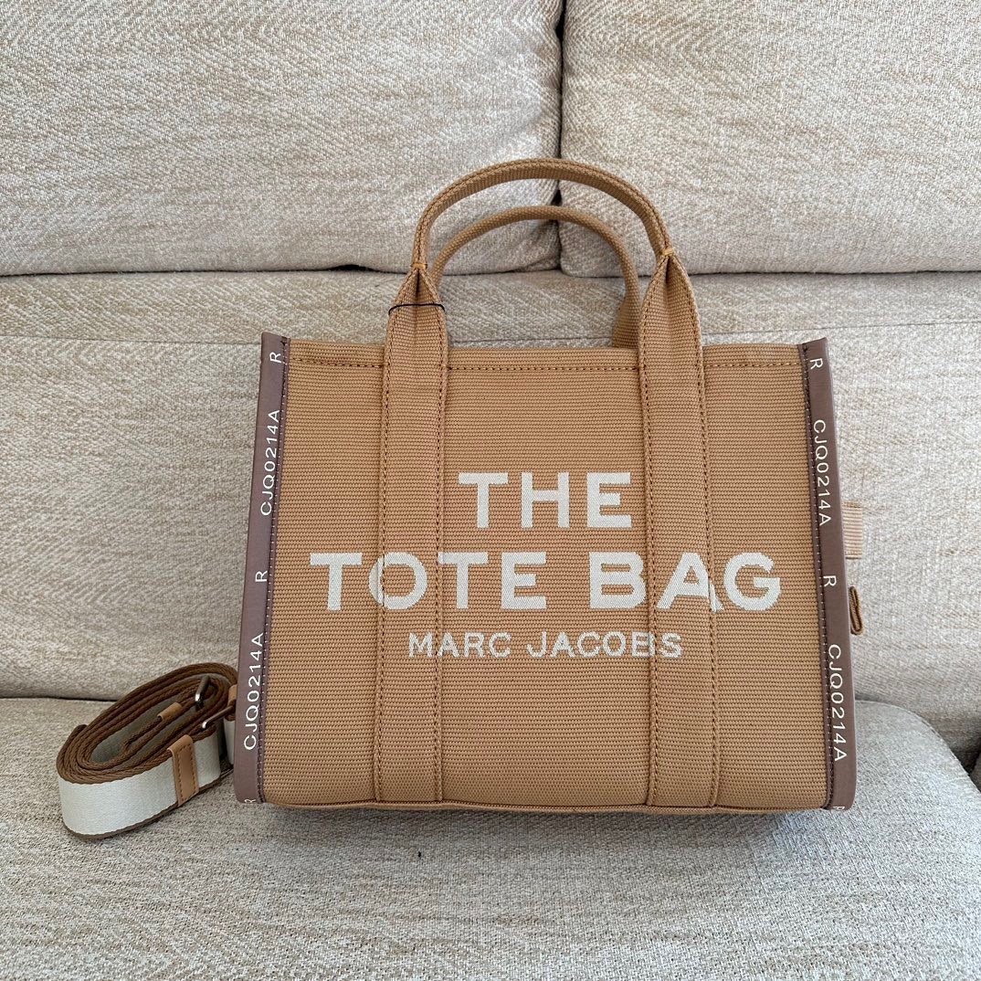 Marc jacobs canvas tote hotsell