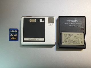 （分類：）位於 。 由 ca.poonpoon 提交（商品編號 1271020755，圖片 1）。簡介： 。