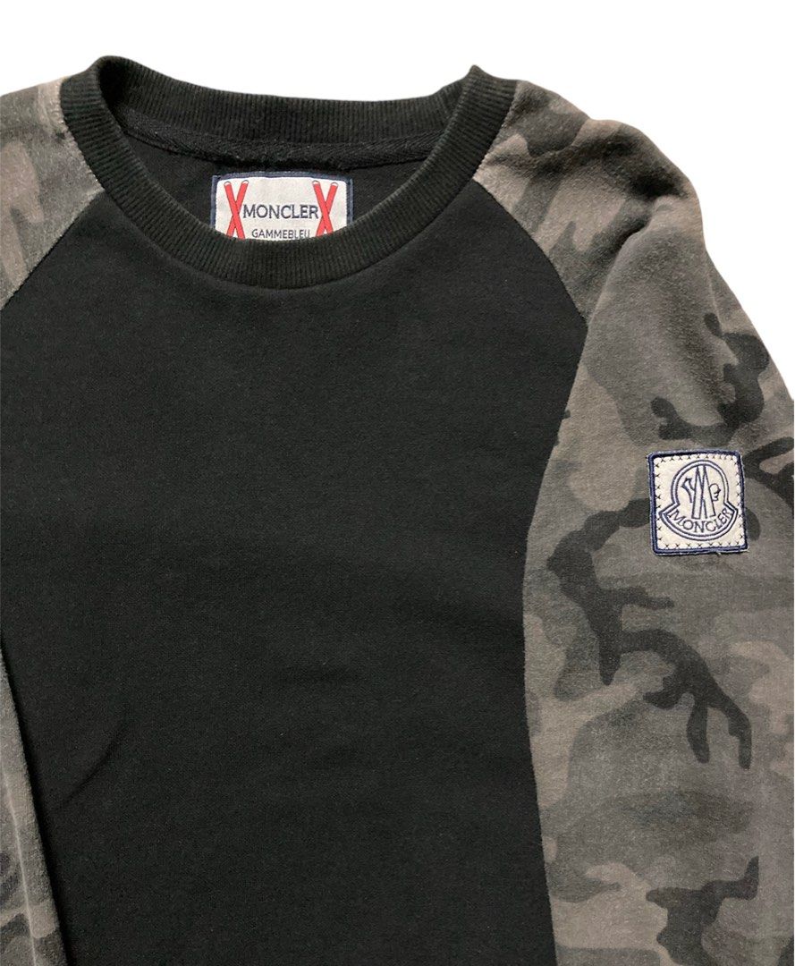 Moncler hot sale camo sweatshirt