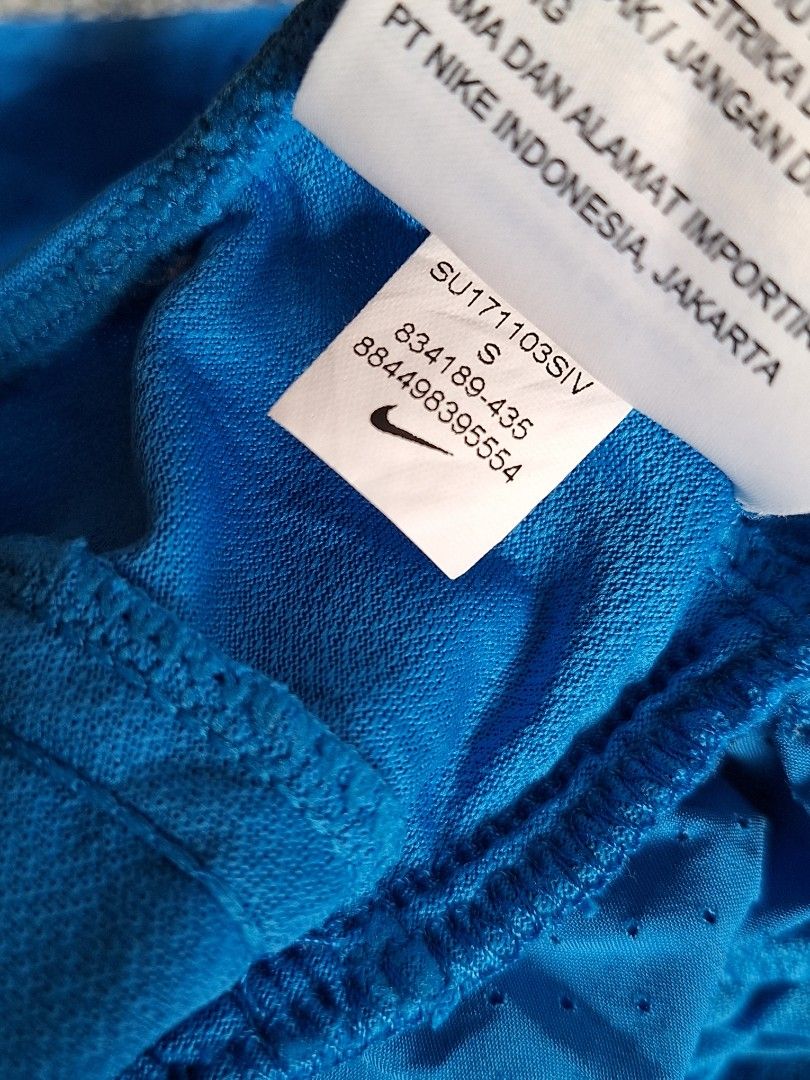 Nike su171103siv top