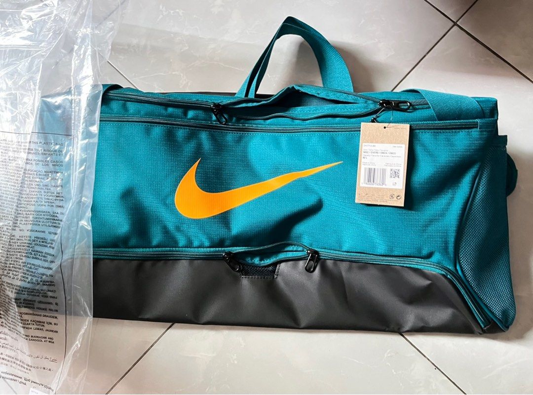 Nike Brasilia 9.5 Training Duffle Bag Medium (60L), Olah Raga, Perlengkapan  Olahraga Lainnya di Carousell