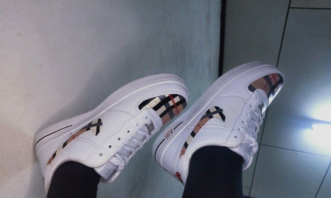 Nike burberry shoes outlet