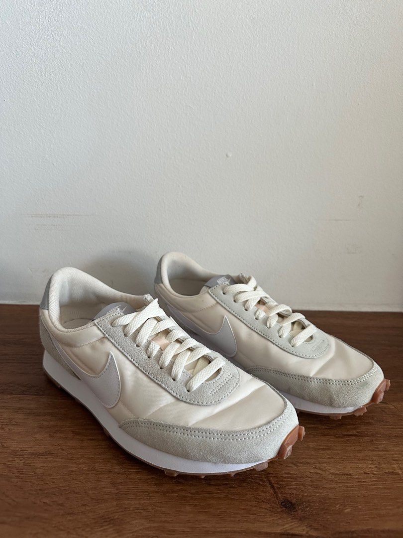 Nike daybreak deals womens