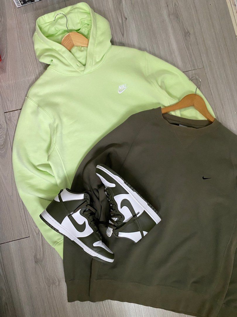 Mint on sale nike hoodie