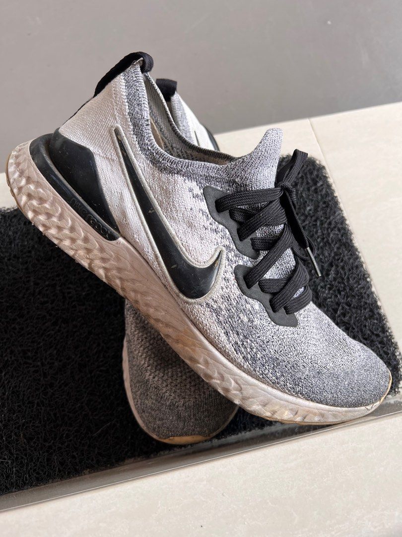 Nike epic react flyknit sportsshoes store