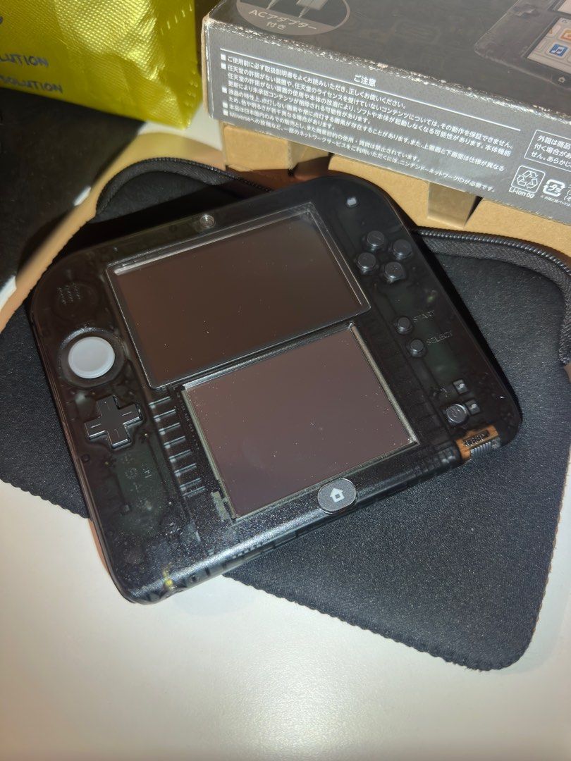Nintendo 2ds black clear full set