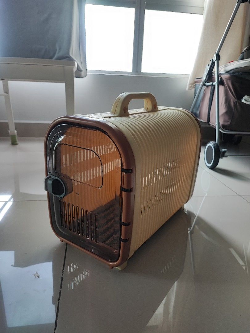 Clover pet cat carrier clearance
