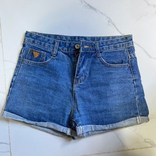 (Category: ) located in . Submitted by AGsells (Listing ID 1271169586, Image 1). Description: .