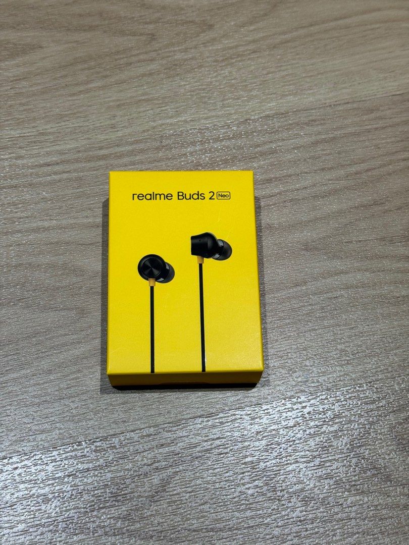 Realme buds hotsell 2 yellow