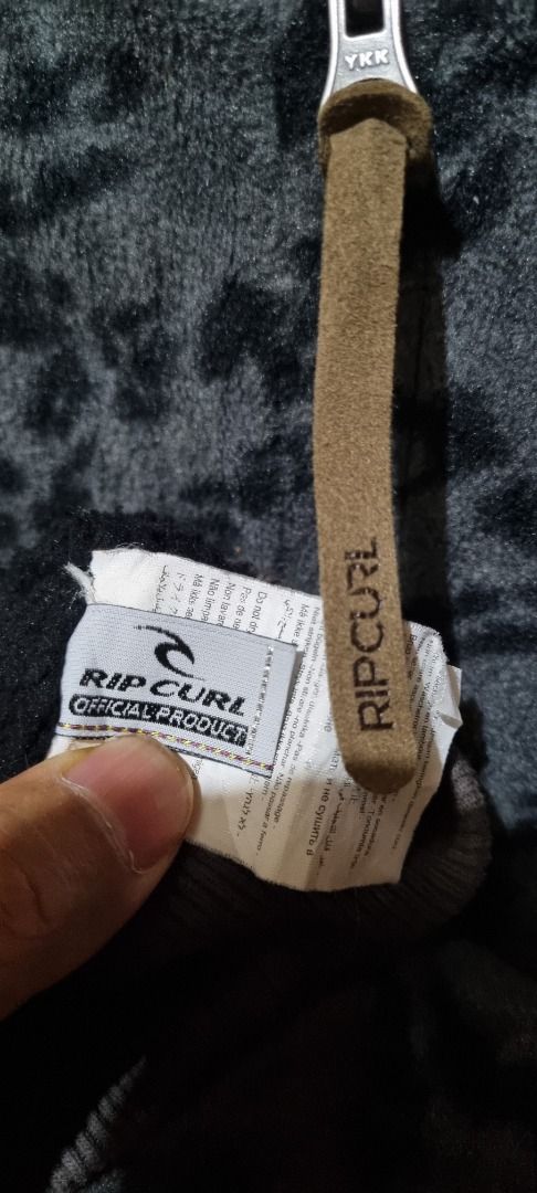 RIPCURL Fleece Full Zip Hoodie for Women Sz. Large, Women's Fashion, Coats,  Jackets and Outerwear on Carousell