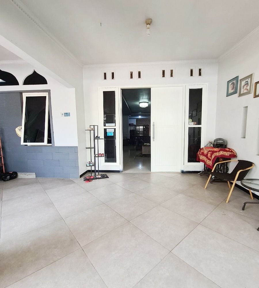 rumah_dijual_di_kedungkandang__1702448658_77f565cc_progressive