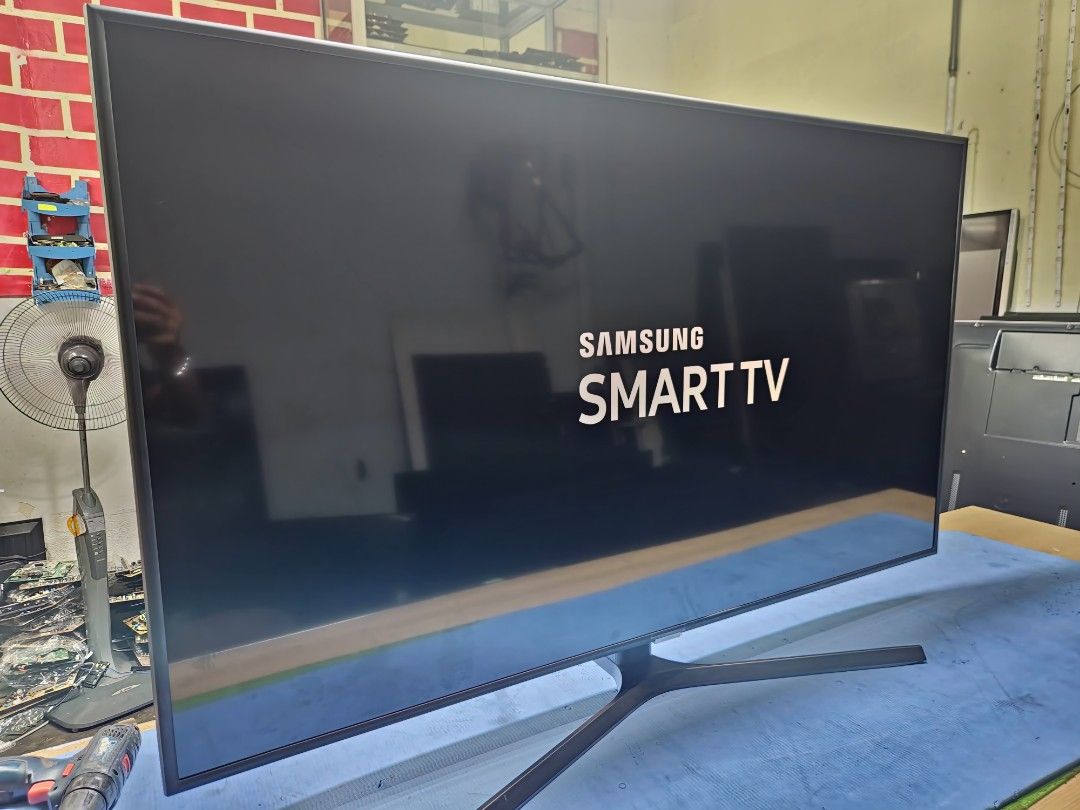 Samsung 55"inch 7 series 4k smart tv, TV & Home Appliances, TV