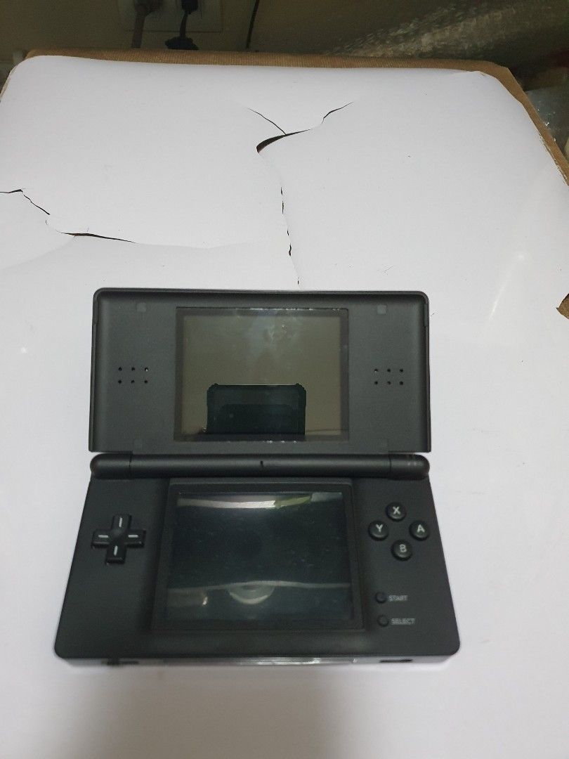 Selling Black Nintendo DS Lite (Category: Nintendo) located in Quezon City. Submitted by itemsforadoption (Listing ID 1271141045, Image 3). Description: Rfs: Its 2023! Happy New Year! Hoping you have a good year ahead of you! If you have questions feel free to send a message. Though I'll most likely be able to reply from 10am to 8pm. Please be patient and understanding. Decluttering games and items that I've picked up or for friends and family. I