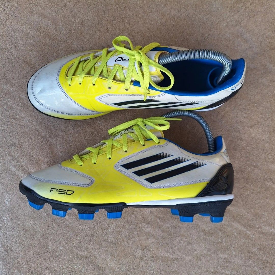 Sepatu Bola Adidas F10 TRX HG Olah Raga Perlengkapan Olahraga
