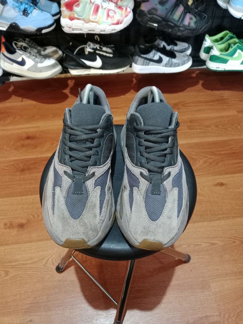 SEPATU YEEZY BOOST 700 MAUVE Olah Raga Perlengkapan Olahraga Lainnya di Carousell