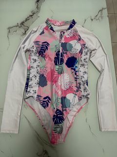 SHEIN Teen Girl Tropical Print Zipper Front One Piece Swimsuit