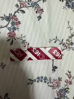 （分類：）位於 。 由 t.selling 提交（商品編號 1271166101，圖片 1）。簡介： 。