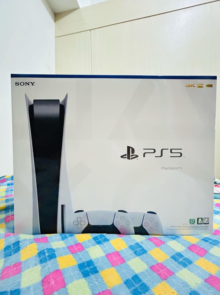 Sony Playstation PS5 Console Two DualSense Wireless Controller Bundle