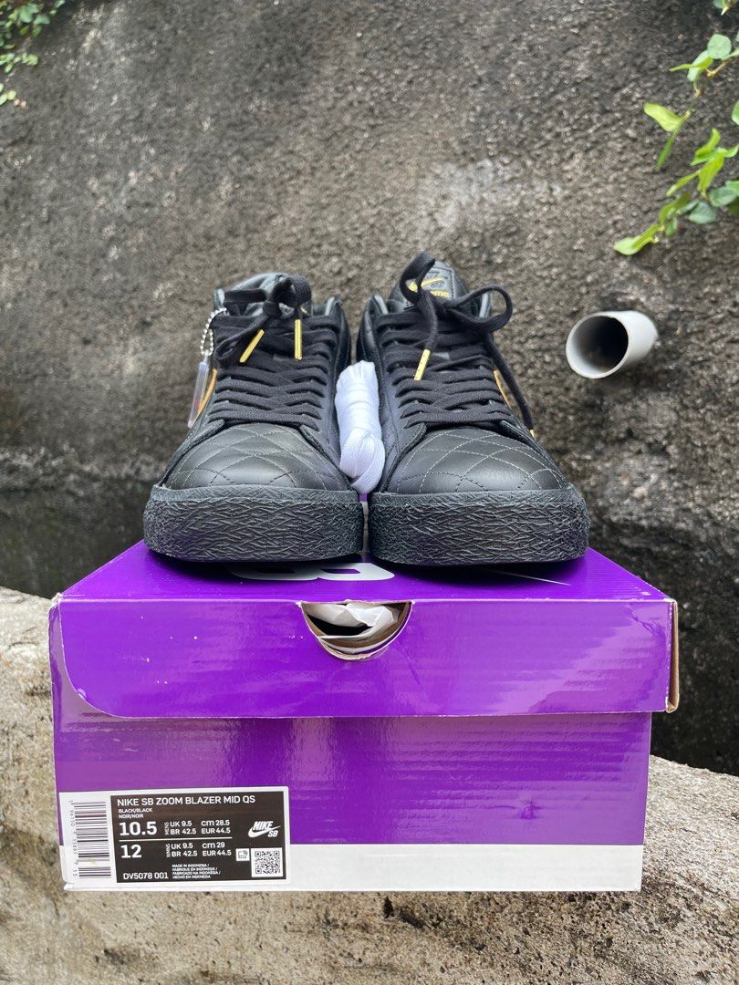 Nike sb shop blazer purple snakeskin