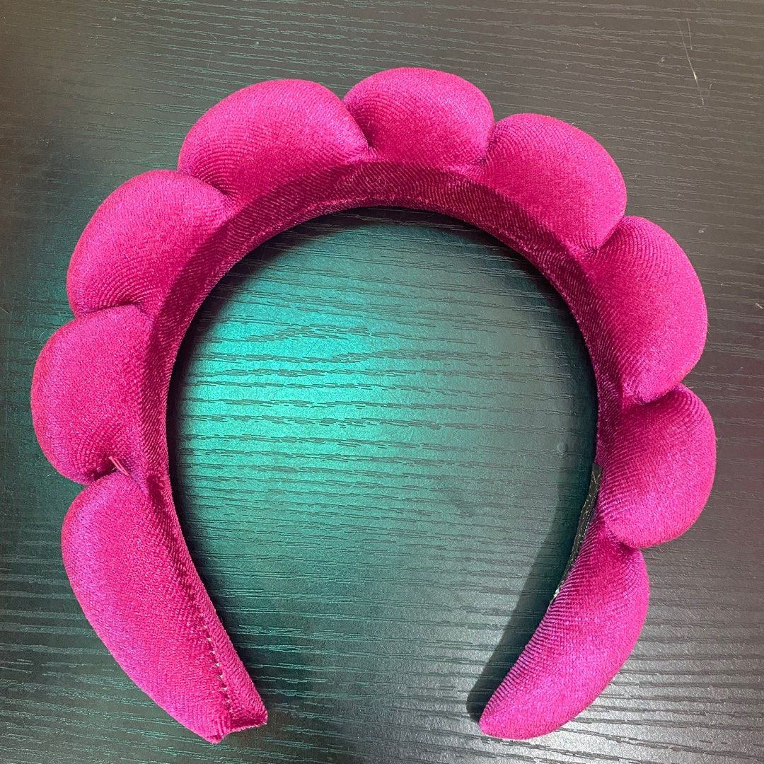 SYS-2779 Headband Big Assrt Color-72708149 (Category: Makeup) located in Paranaque City. Submitted by gladkingphilippines (Listing ID 1271124790, Image 2). Description: .