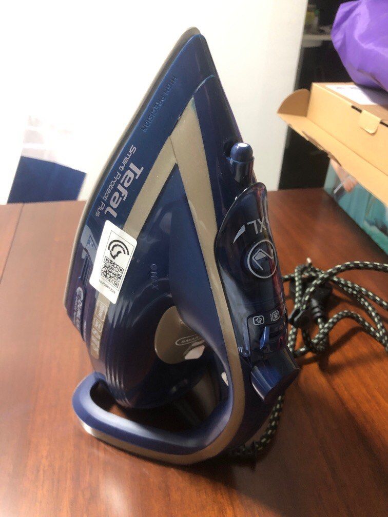 Tefal Smart Protect Plus Steam Iron, TV & Home Appliances, Irons ...